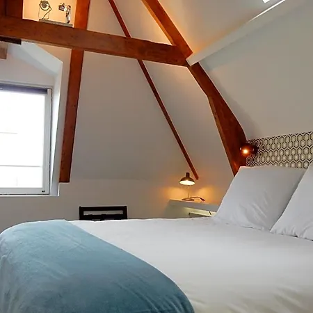 Boutique Nassau Bed & Breakfast 4*